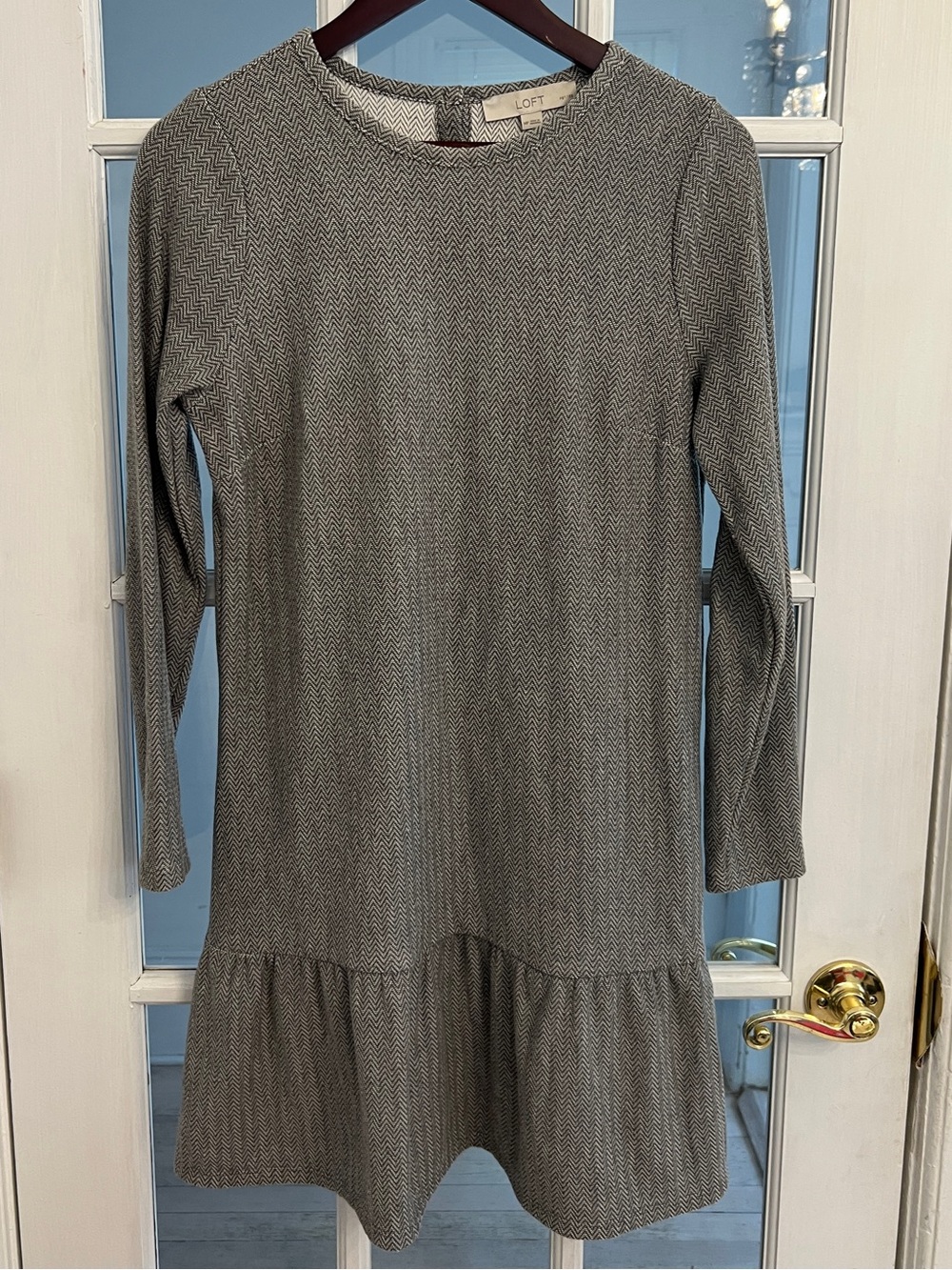 LOFT Women’s Petite Gray Herringbone Drop Waist Long Sleeve Dress MP